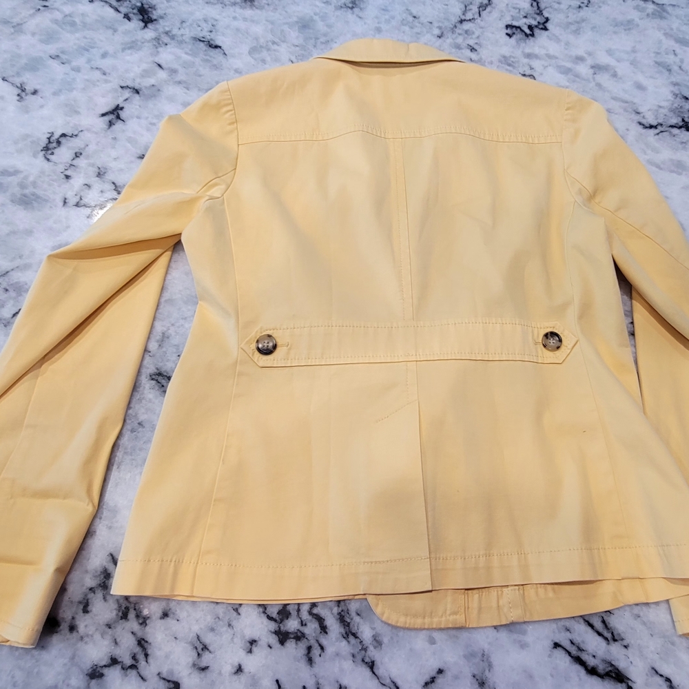 Talbots Women's Soft Yellow Blazer - Picture 3 of 6